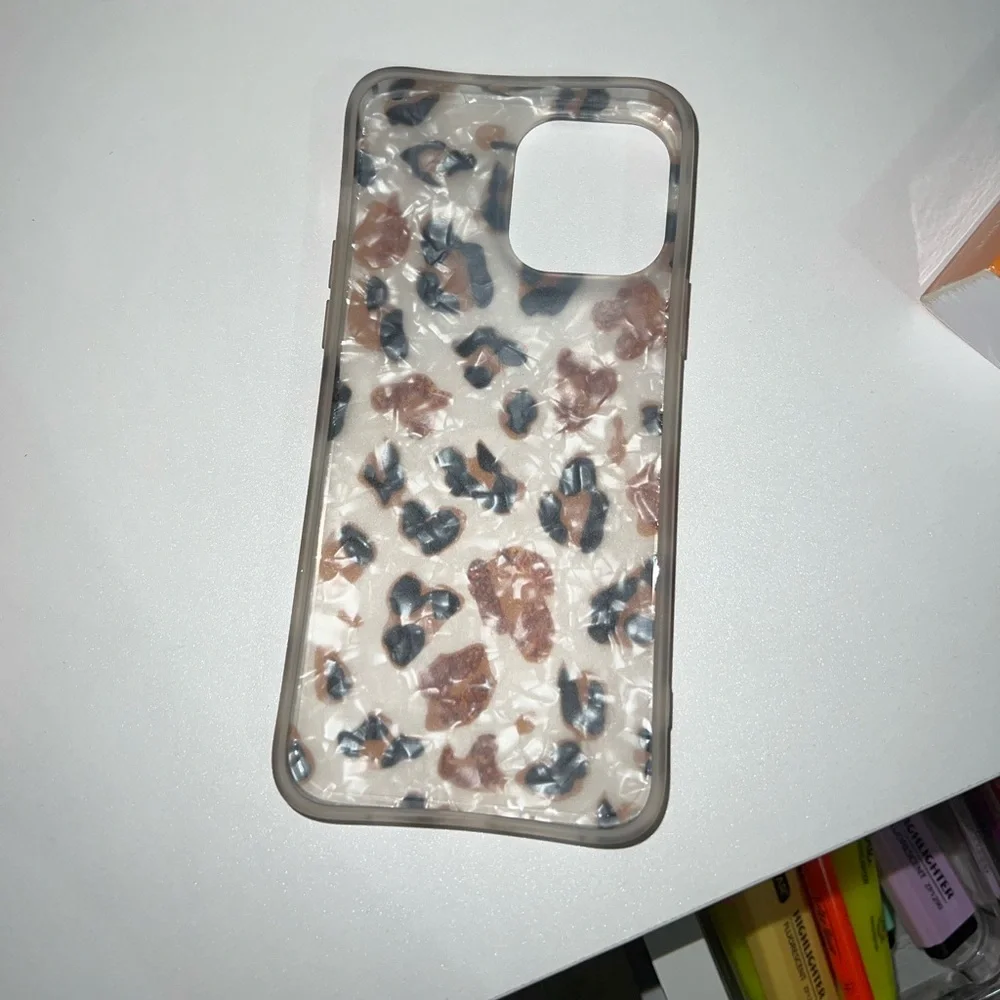 Leopard IPhone 13 Pro Max phone case - Picture 2 of 2